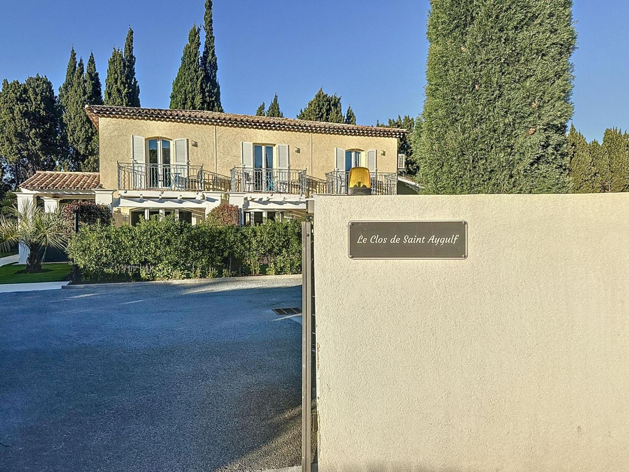 Le Clos De Saint Aygulf Exterior foto